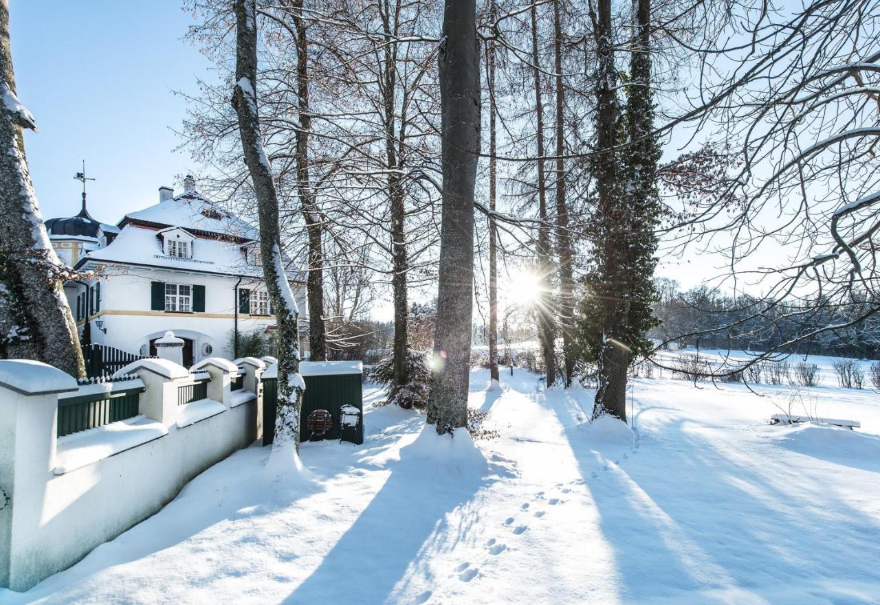 Biohotel Schlossgut Oberambach Münsing Esterno foto